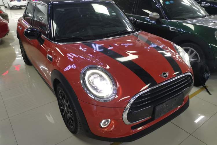Used  MINI 2021 1.5T COOPER Classic Edition Five-Door Version
