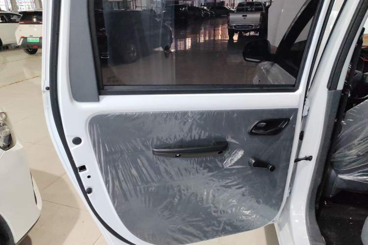 Used Wuling Hongguang New Energy 2024 All-Electric Model 300KM Standard Version
