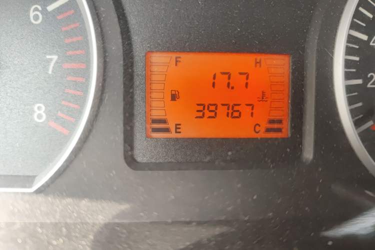 Used FORTHING Lingzhi 2016 M3L 1.6L 7-Seater Comfort Model