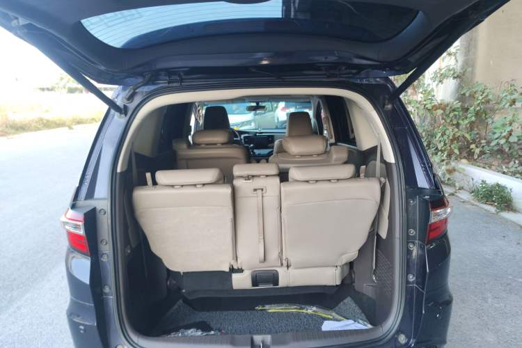 Used Honda Odyssey 2015 2.4L Smart Edition
