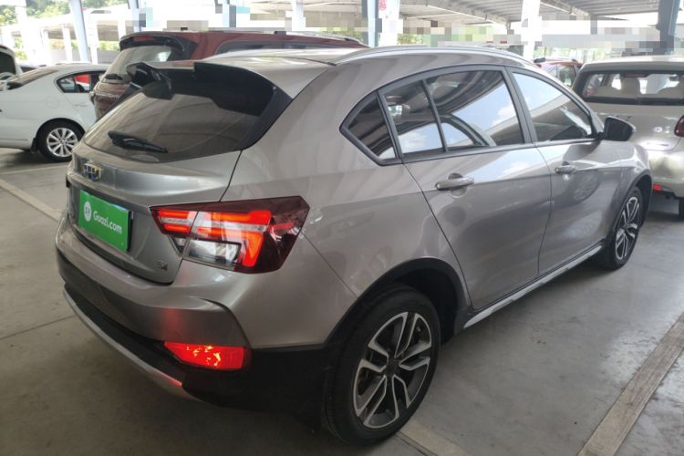 Used Geely Auto Vision S1 2019 Upgraded Model 1.5L Manual Elite Version
