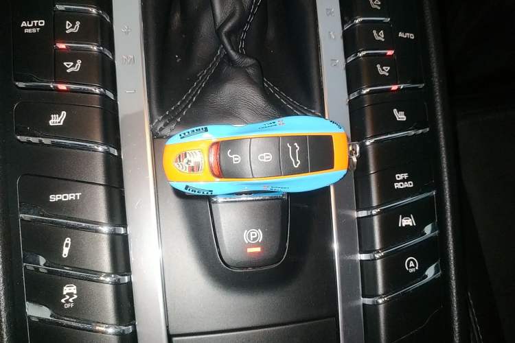 Used Porsche Macan 2017 Macan 2.0T
