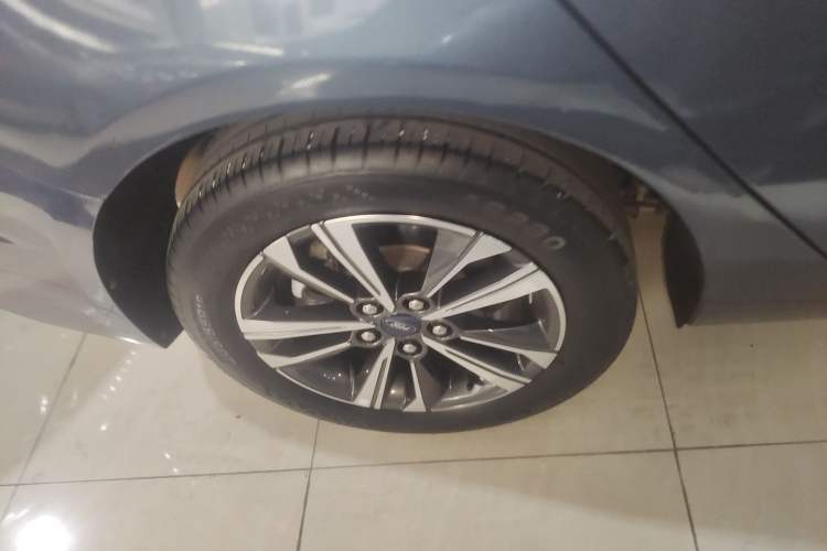 Used Ford Escort 2021 1.5L Automatic Diamond Edition
