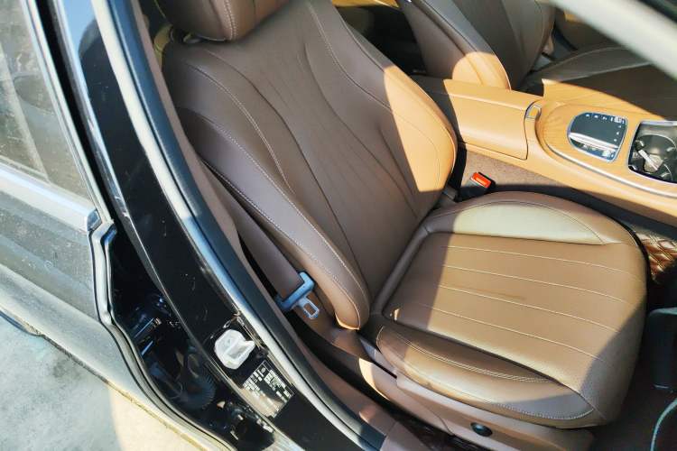 Used Mercedes-Benz E-Class 2021 E 300 L Luxury Model