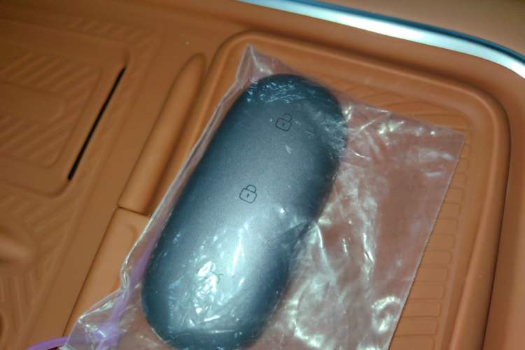 TDK.VehicleDetails.img