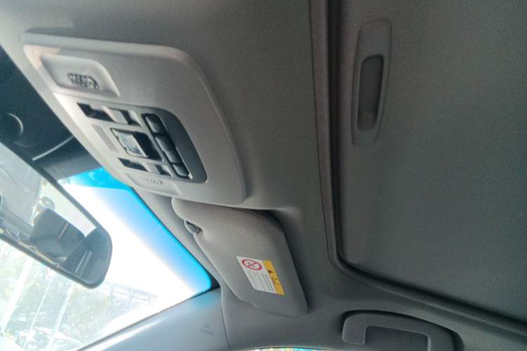 Used Toyota Camry 2021 2.0G Luxury Edition
