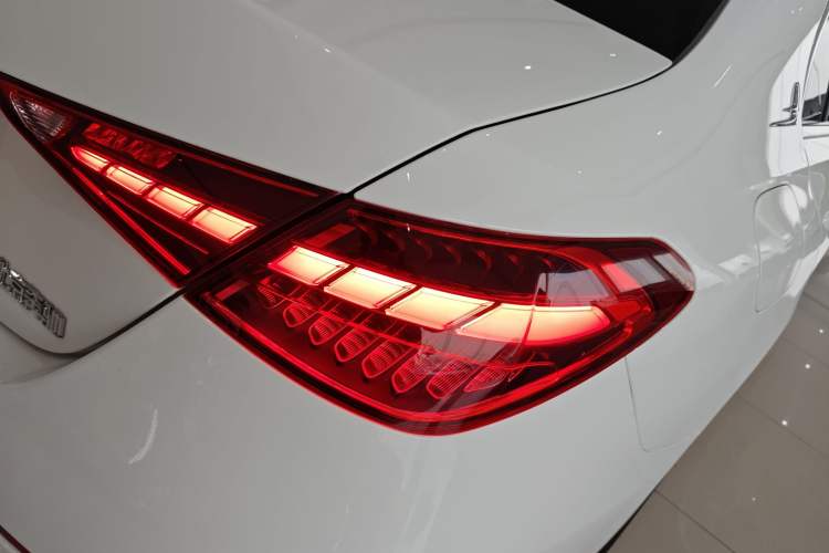 Used Mercedes-Benz C-Class 2023 Restyled C 260 L Sport Edition
