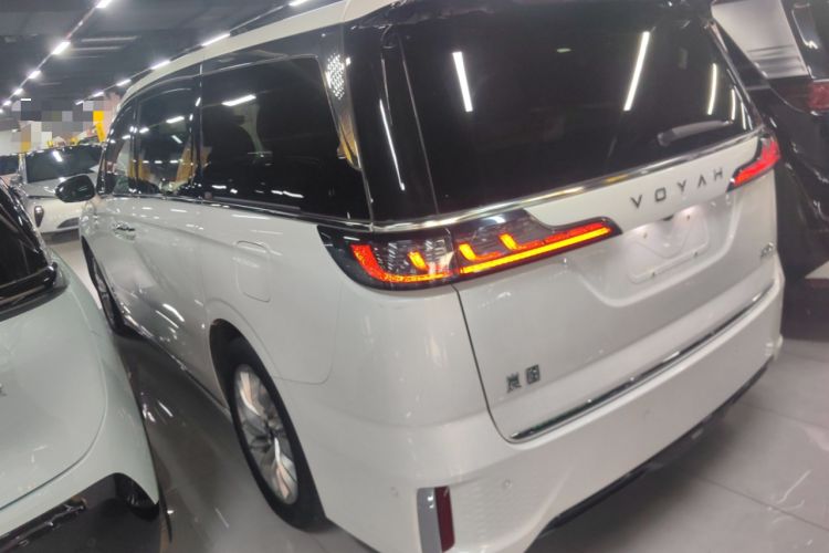 Used VOYAH Dream 2022 Low-Carbon Edition Plus Intelligent Driving Package
