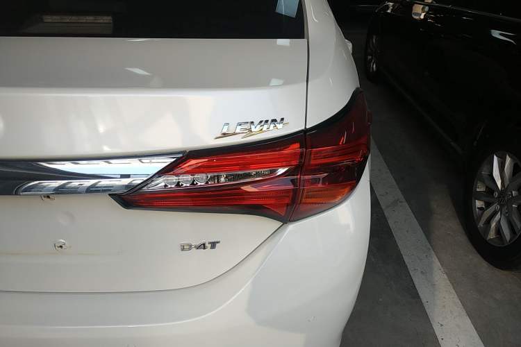 Used Toyota Levin 2017 Revised 185T CVT Elite Edition China V Standard
