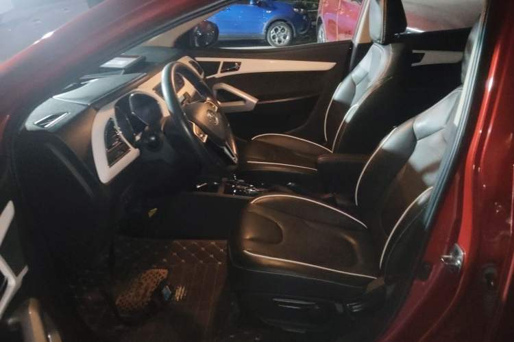 Used  Refine S2 2015 1.5L CVT Luxury Smart Version