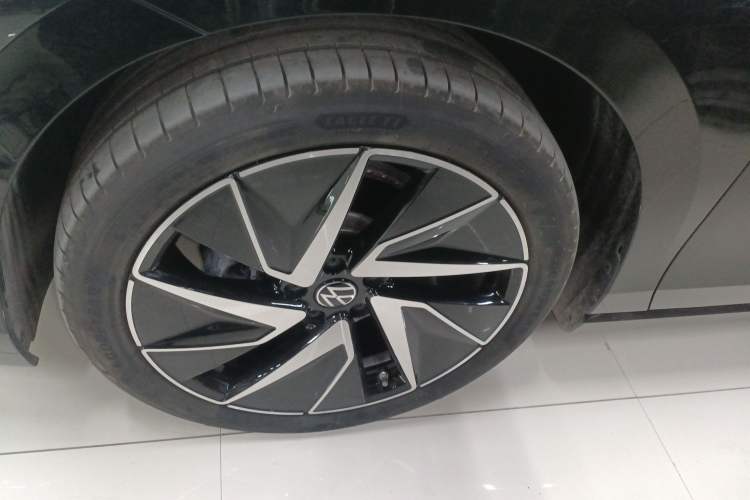 Used Volkswagen Magotan 2024 380TSI DSG Prestige Edition DaMai Package
