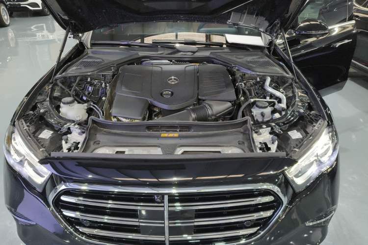 Used Mercedes-Benz E-Class 2025 E 300 L Luxury Model