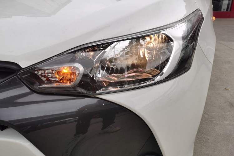 Used Toyota YARiS L 2020 1.5L CVT Leading Edition

