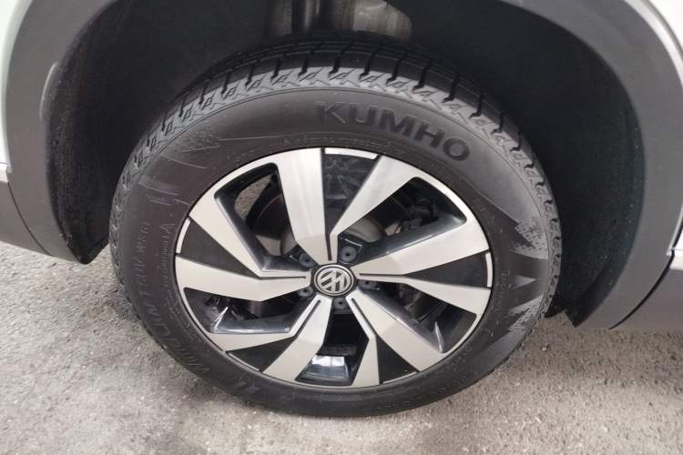 Used Volkswagen Tayron 2020 330TSI Two-Wheel Drive Luxury Smart Connectivity Version
