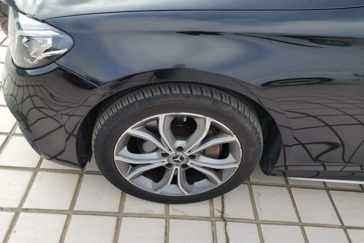 Used Mercedes-Benz E-Class 2020 Restyled E 300 L Sporty and Stylish Edition
