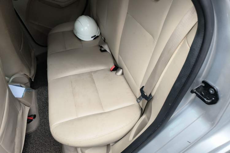 Used Ford Focus 2013 Sedan Classic 1.8L Automatic Base Model
