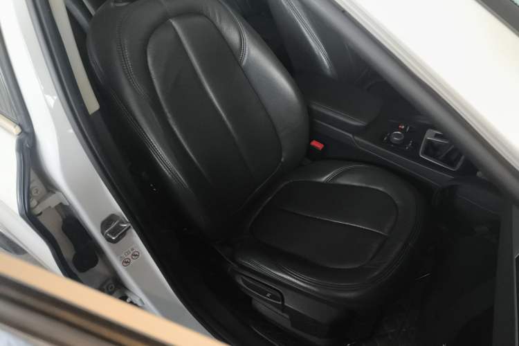 Used BMW 1 Series 2018 118i Fashion Model
