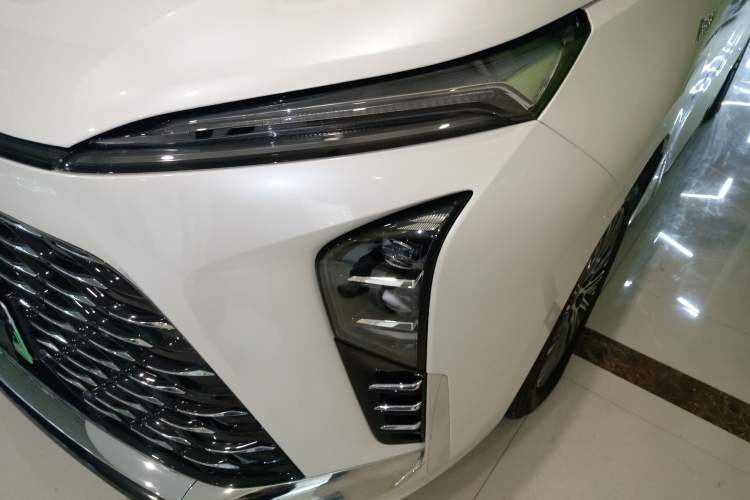 Used Buick GL8 New Energy 2024 Lu Zun Luxury Edition 7-Seater
