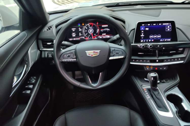 Used Cadillac CT4 2023 28T Luxury Version