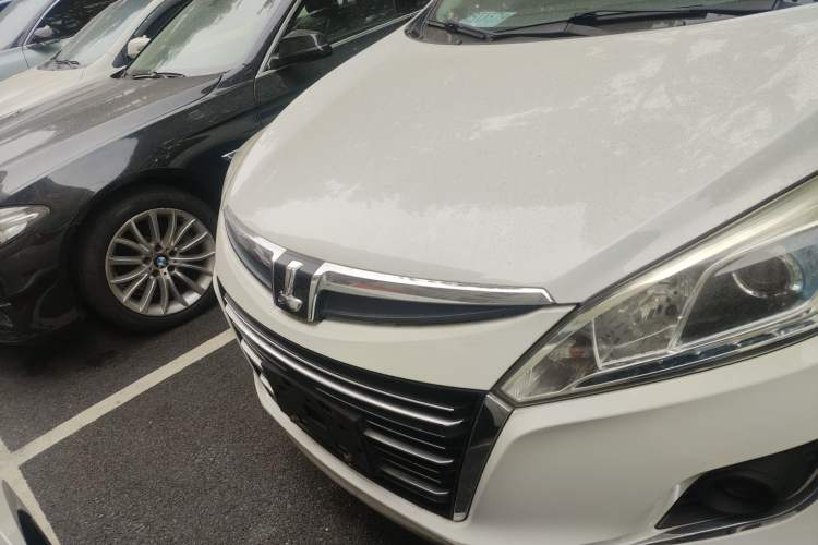 Used Luxgen U6 SUV 2014 1.8T Fashion Edition
