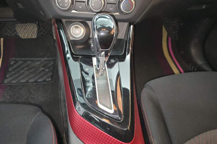 Used Nissan Lannia 2016 1.6L CVT Smart Cool Edition