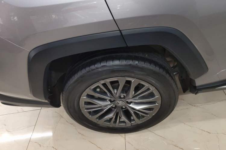 Used Toyota Wildlander 2023 Dual-Motor 2.5L E-CVT Four-Wheel Drive Prestige Edition
