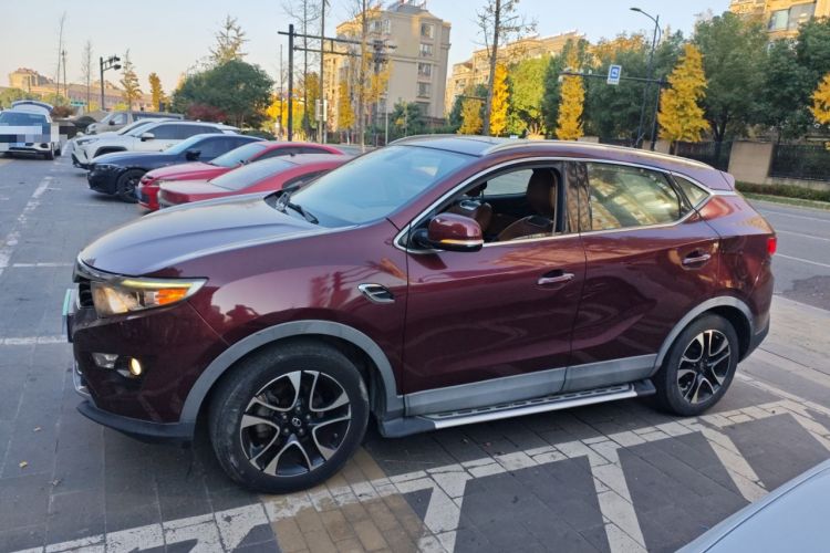 Used Soueast DX7 2015 1.5T Manual Luxury Model
