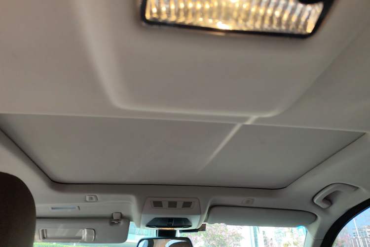 Used BMW 5 Series 2017 520Li Elegant Edition
