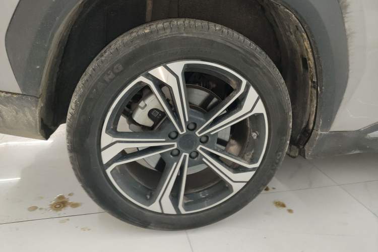 Used  L7 2023 1.5T 115 km PLUS