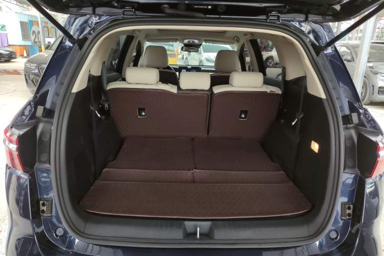 Used BYD Song MAX New Energy 2022 DM-i 105KM Flagship Model