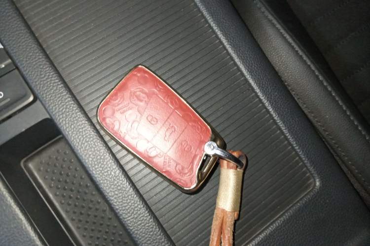 Used Volkswagen Magotan 2017 330TSI DSG Luxury Model
