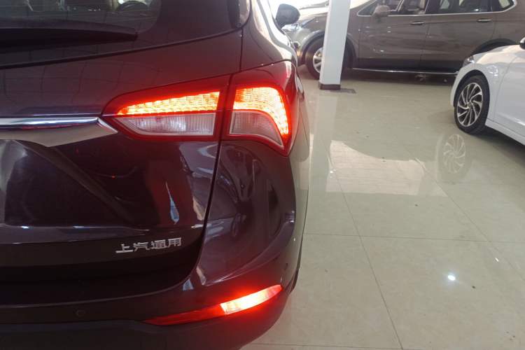 Used Buick Envision 2019 20T Two-Wheel Drive Elite Version China VI Standard
