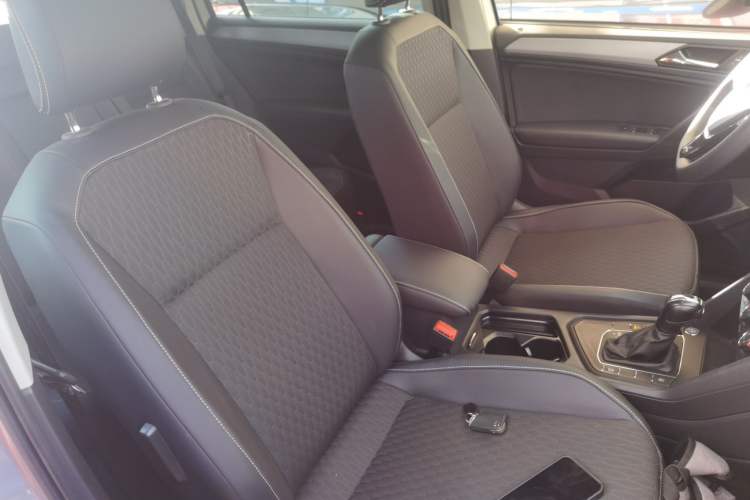 Used Volkswagen Tiguan L 2017 330TSI Automatic Two-Wheel Drive Luxury Edition
