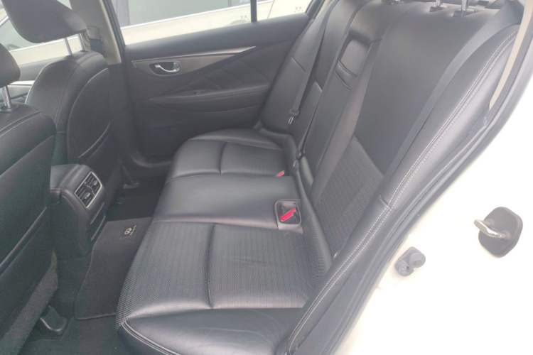 Used Infiniti Q50L 2015 2.0T Sport Edition