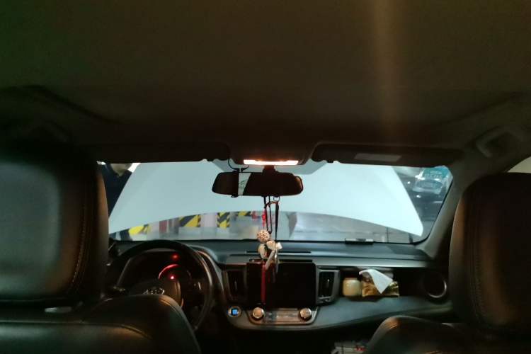 Used Toyota RAV4 2013 2.0L CVT Four-Wheel Drive New Edition
