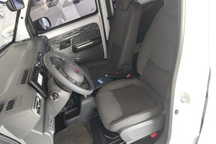 Used Wuling Zhiguang New Energy 2025 Comfort Model
