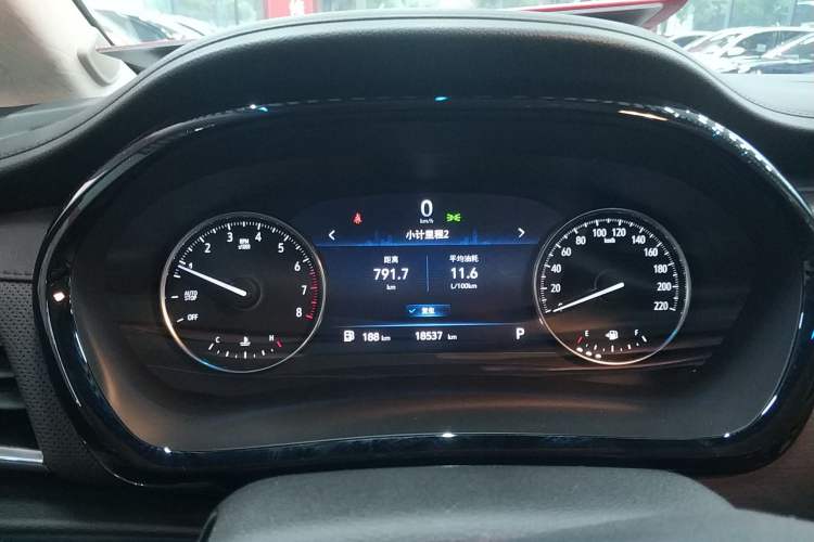 Used Buick GL8 2021 Land Cruiser Executive Class 652T Comfort Model