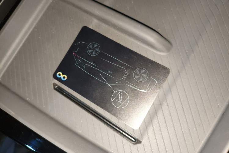 Used Lynk & Co 08 EM-P 2025 245km Ultra-Long Range Halo