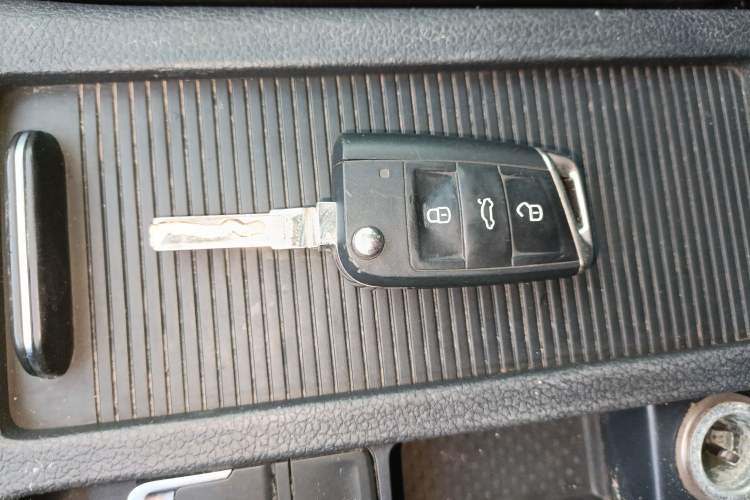 Used Volkswagen Golf 2016 230TSI Automatic Comfort Version
