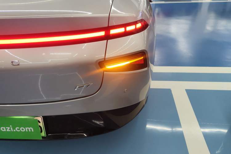 Used XPeng P7 2020 670N
