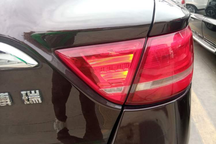 Used Geely Auto Emgrand GT 2017 2.4L Zunya Model
