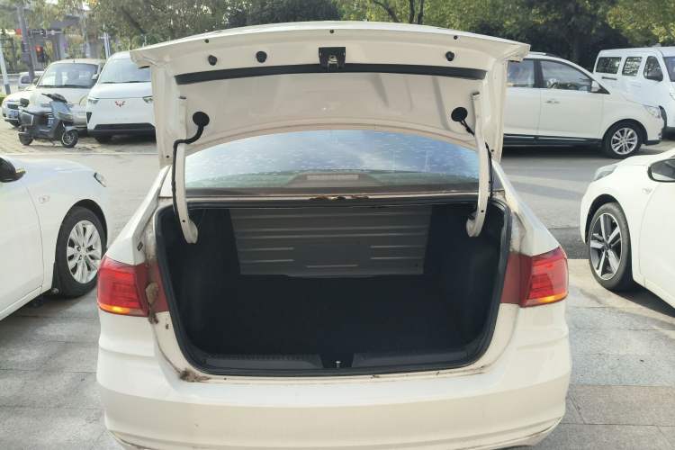 Used Volkswagen Santana 2021 1.5L Automatic Fashion Edition