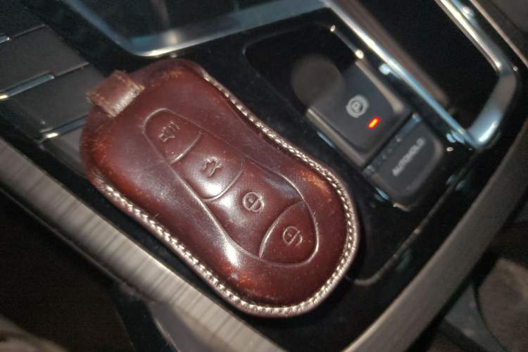 Used Geely Auto Emgrand X7 Sport 2020 1.5TD Automatic Smart Connect PRO
