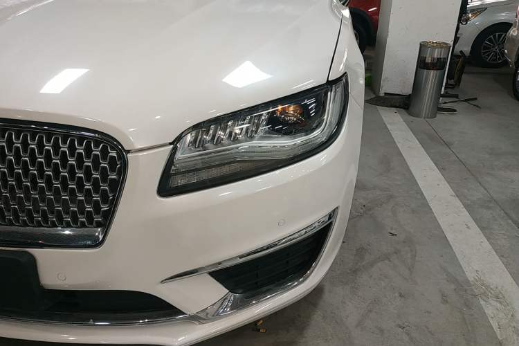 Used Lincoln MKZ 2017 2.0T Luxury Edition
