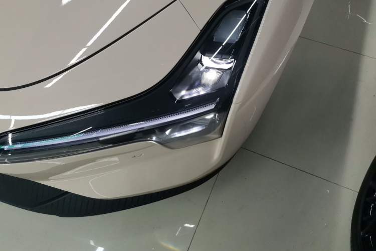 Used XPeng MONA M03 2024 620 with Ultra-Long Range
