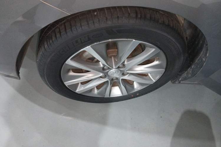 Used Buick GL6 2019 18T 6-Seater Connected Luxury Version China VI Standard
