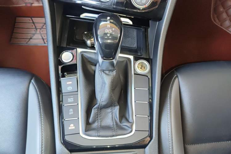 Used Volkswagen Sagitar 2019 280TSI DSG Comfort Version China VI Standard
