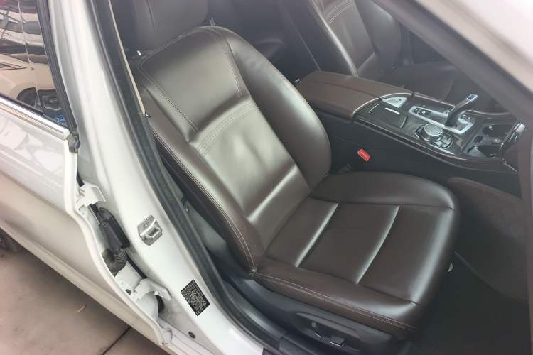 Used BMW 5 Series 2017 525Li Luxury Design Package
