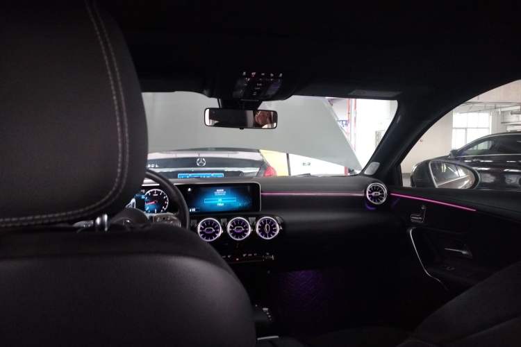 Used Mercedes-Benz A-Class 2020 Restyled A 200 L Sport Sedan Fashion Version