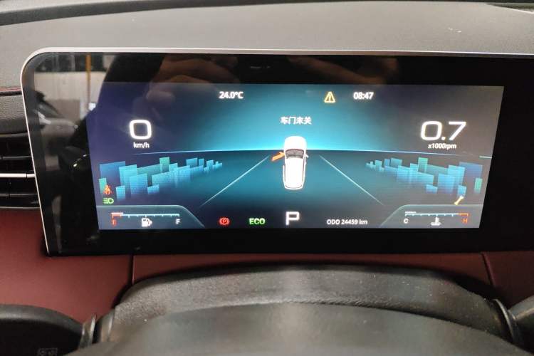 Used JETOUR X70 PLUS 2023 1.5T DCT Brave PLUS 5-Seater
